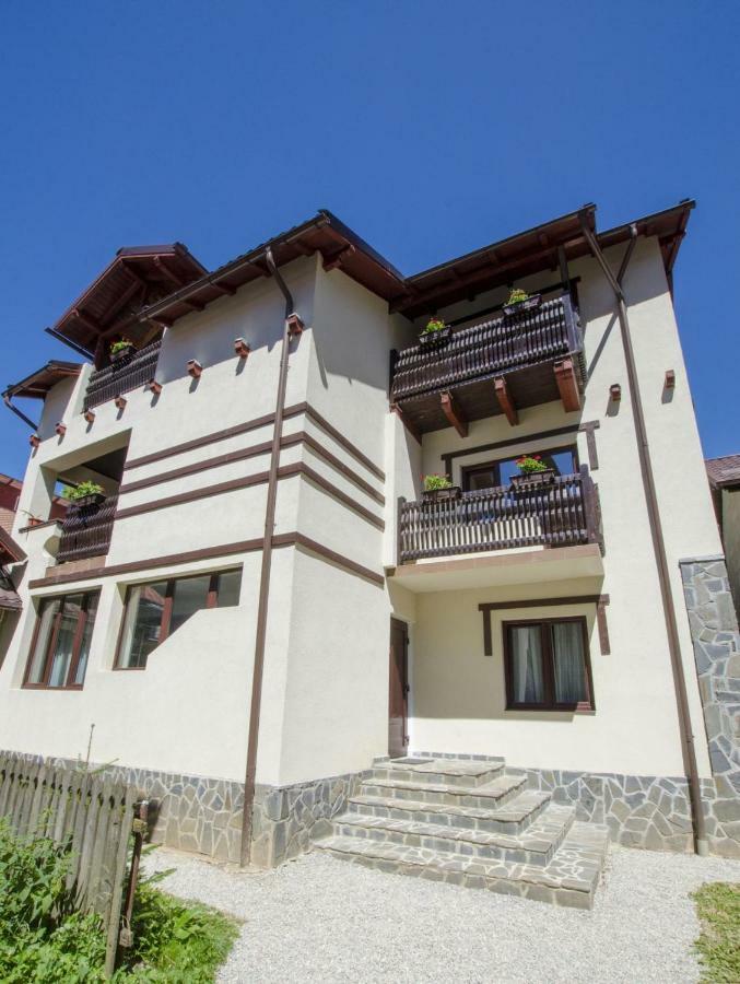Chez Marcel Homestay *